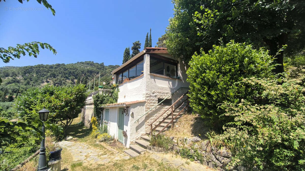Maison à vendre, 90m², Levens