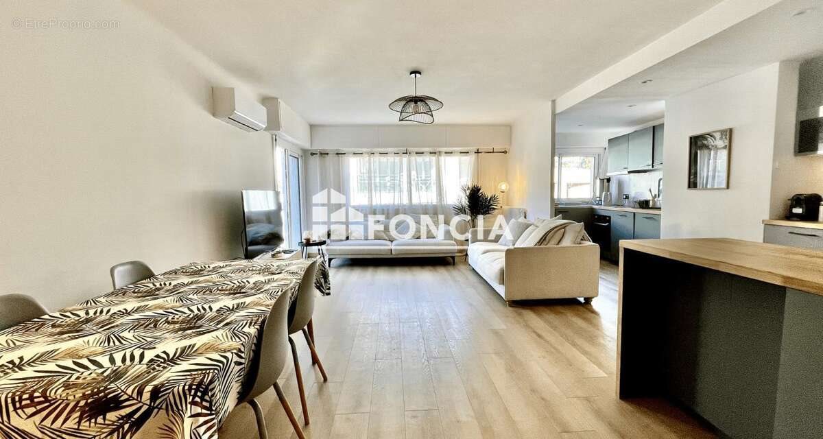 Appartement à vendre, 104m², Antibes