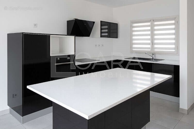 Maison à vendre, 67m², Cayenne
