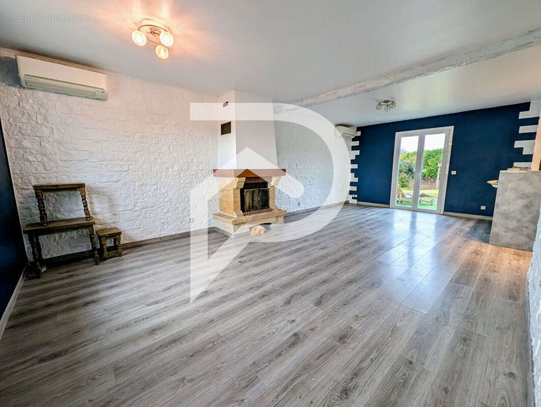 Maison à vendre, 90m², Andeville