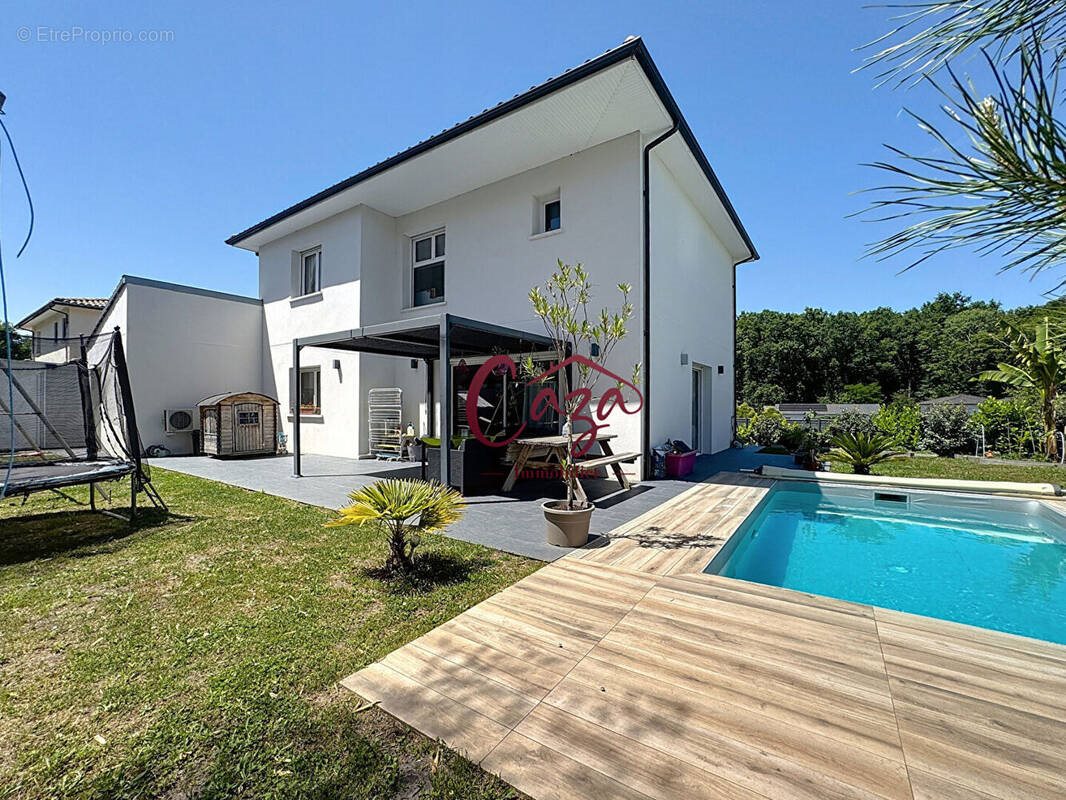 Maison à vendre, 174m², Tresses