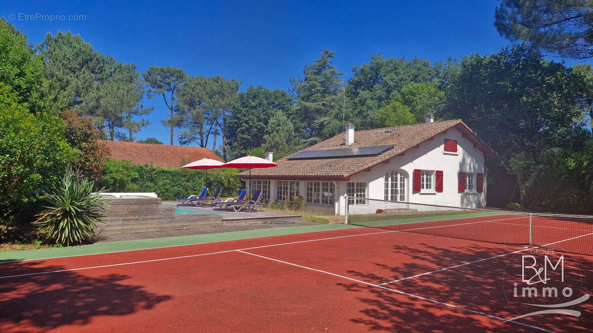 Maison à vendre, 147m², Vielle-Saint-Girons
