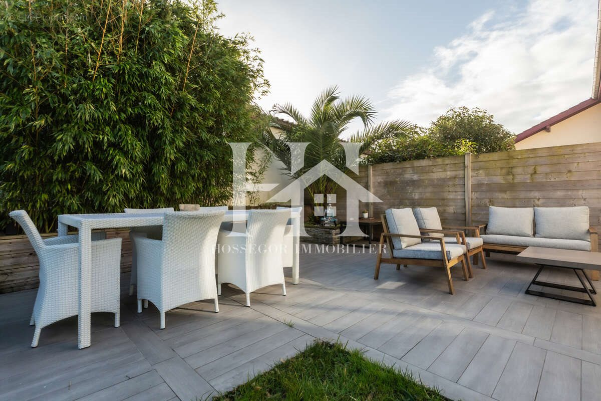 Maison à vendre, 63m², Angresse