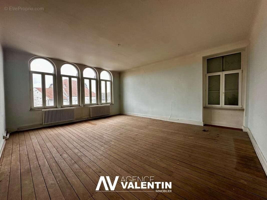 Appartement à vendre, 684m², Dieuze