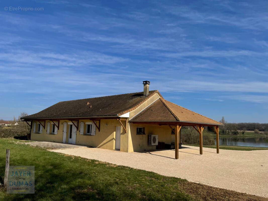 Maison à vendre, 97m², Saint-Martin-en-Bresse