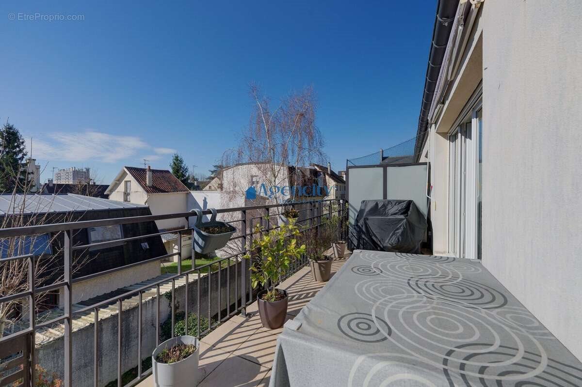 Appartement à vendre, 97m², Gagny