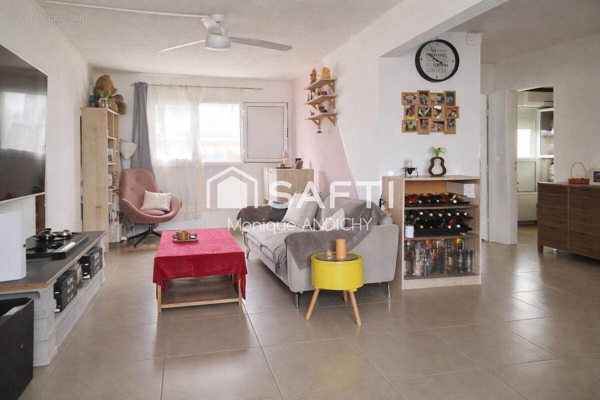 Appartement à vendre, 75m², Fort-de-France