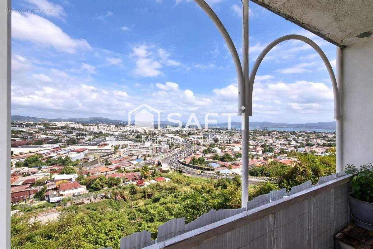 Appartement à vendre, 75m², Fort-de-France