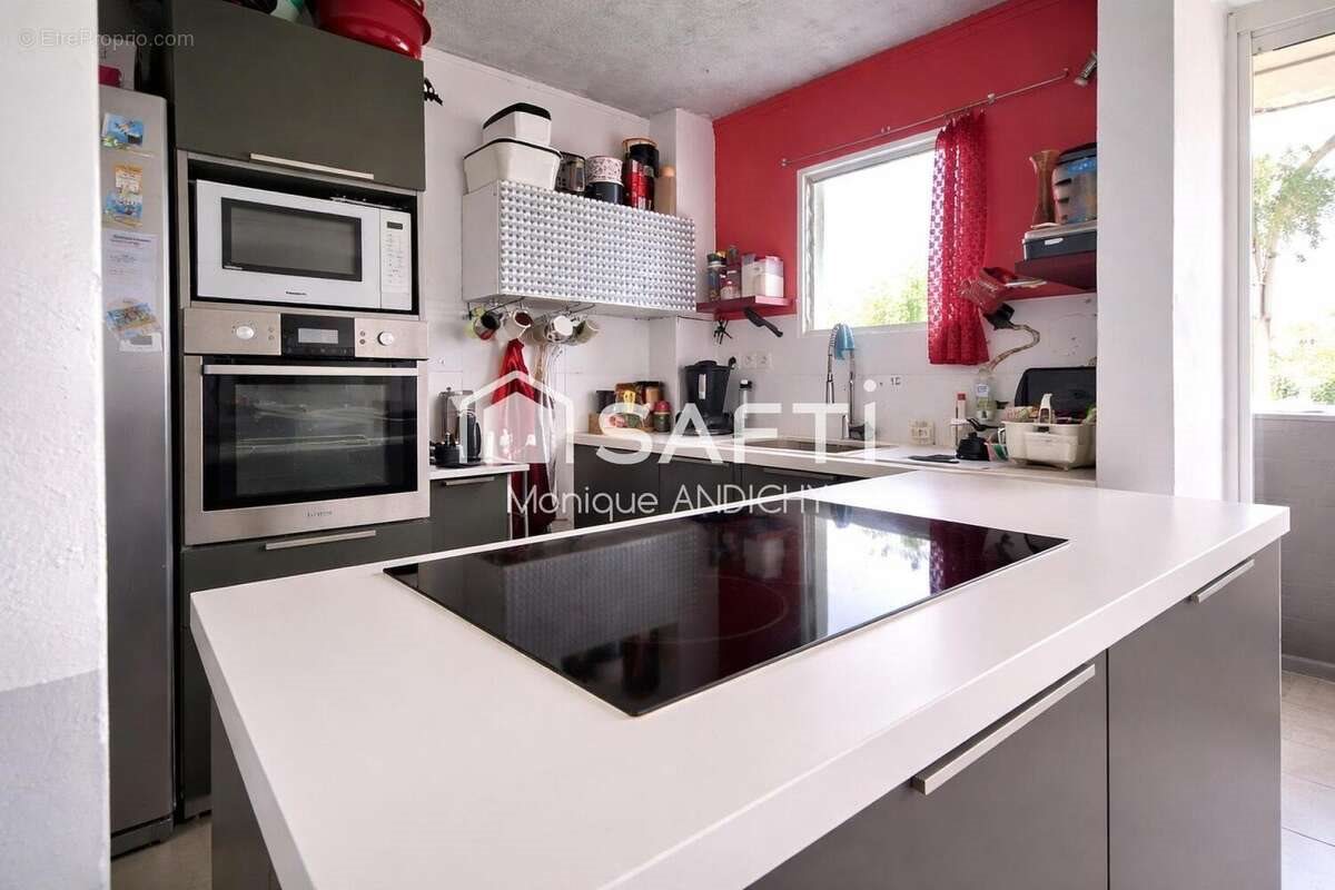 Appartement à vendre, 75m², Fort-de-France
