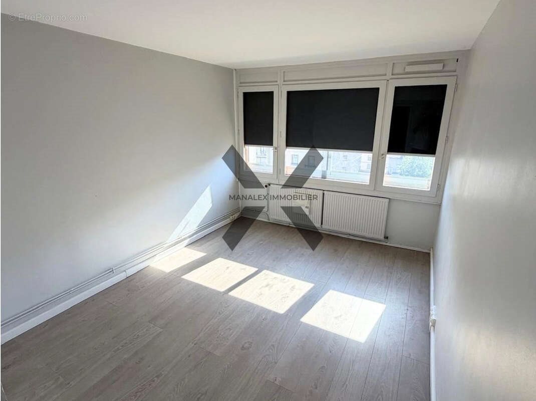 Appartement à vendre, 145m², Saint-Étienne