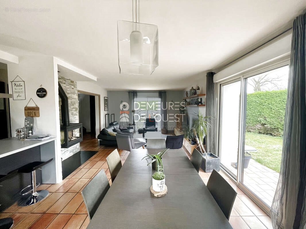 Maison à vendre, 154m², Guichen