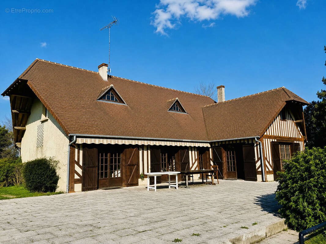 Maison à vendre, 200m², Saint-Philbert-des-Champs