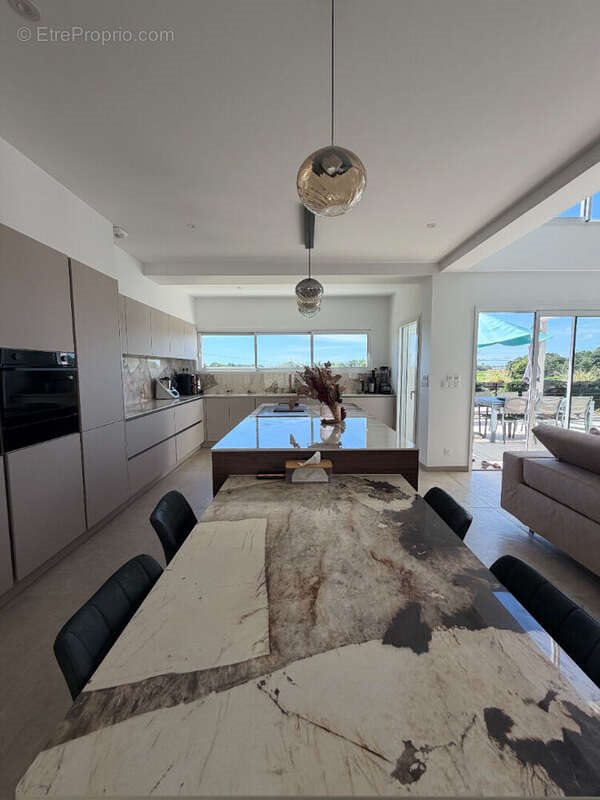 Maison à vendre, 326m², Caudan