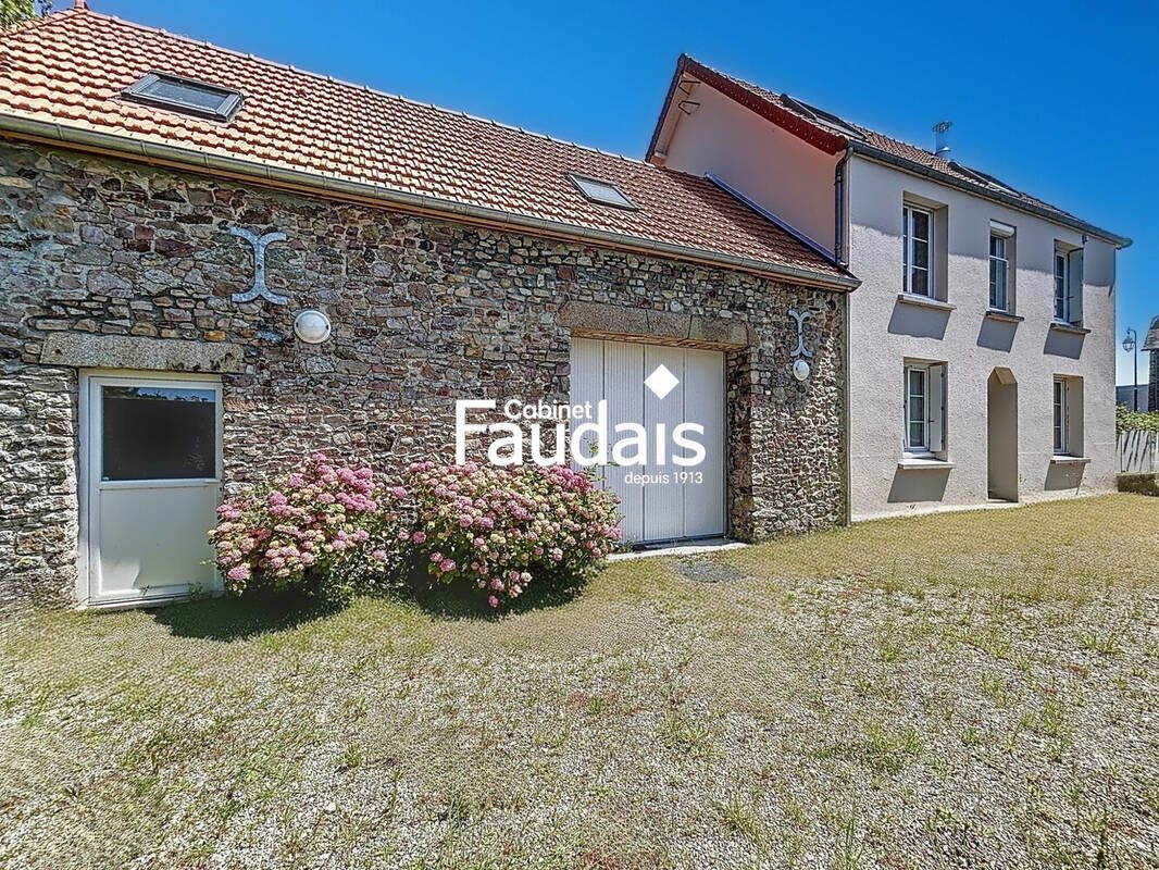 Maison à vendre, 121m², Geffosses