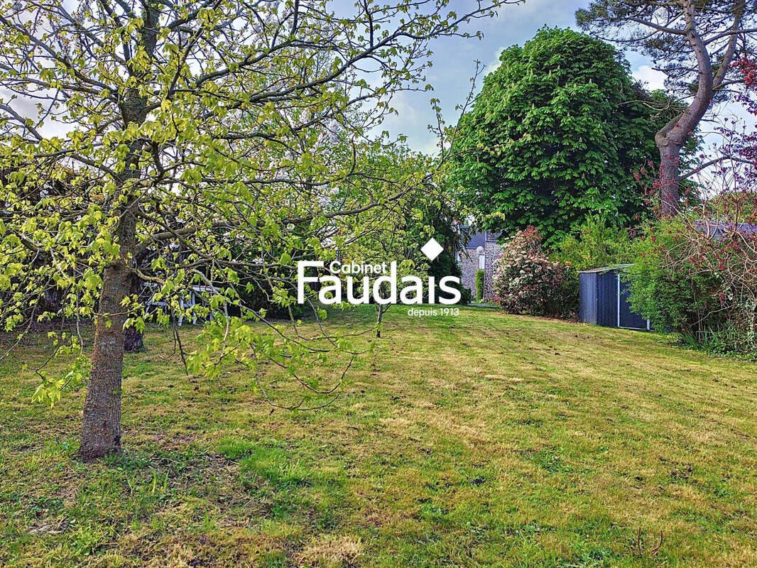 Maison à vendre, 121m², Geffosses