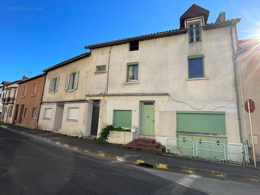 Appartement à vendre, 360m², Cransac
