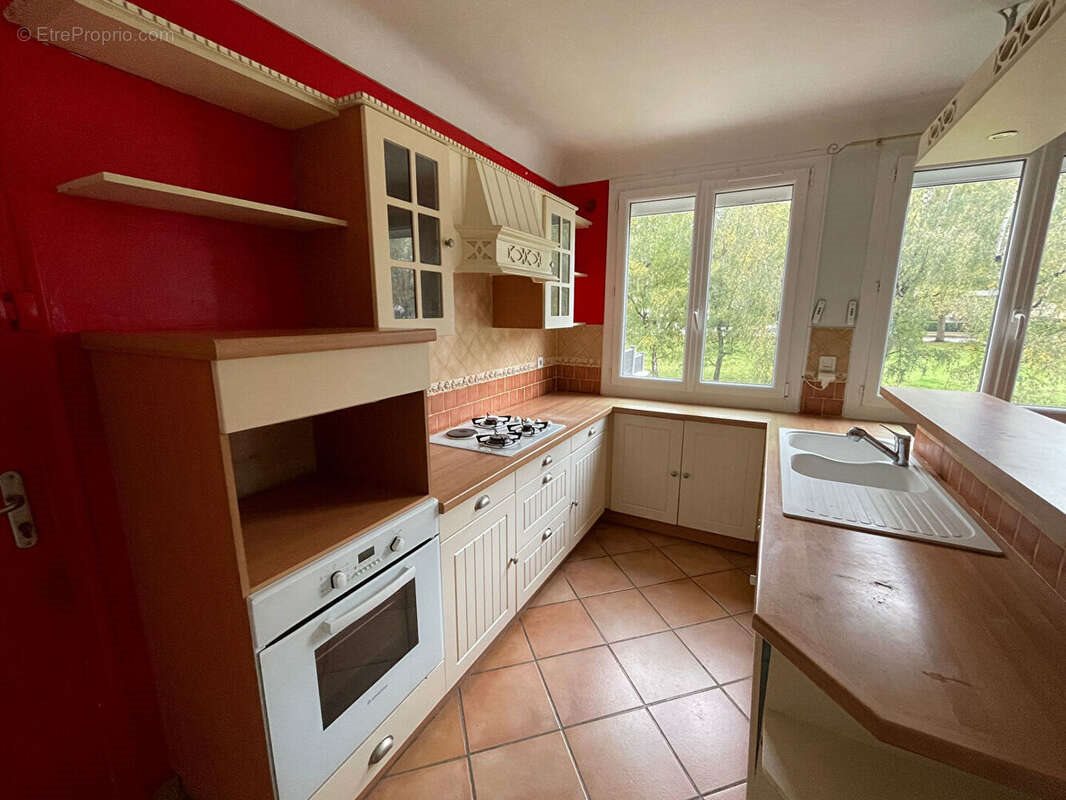 Appartement à vendre, 360m², Cransac