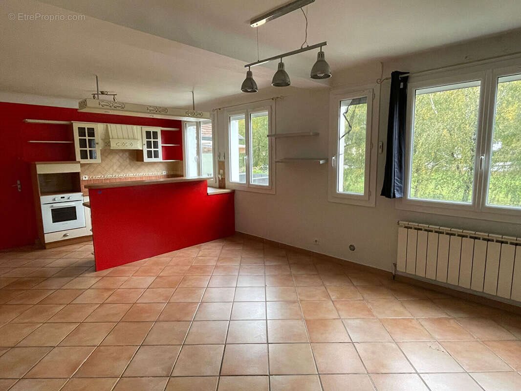 Appartement à vendre, 360m², Cransac