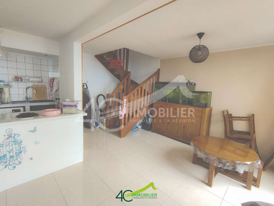 Appartement à vendre, 64m², Le Tampon