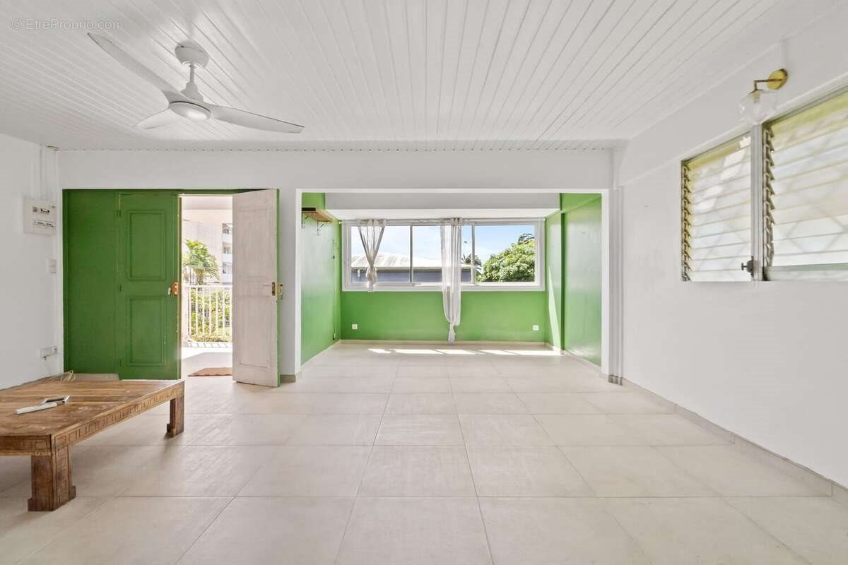 Maison à vendre, 101m², Fort-de-France