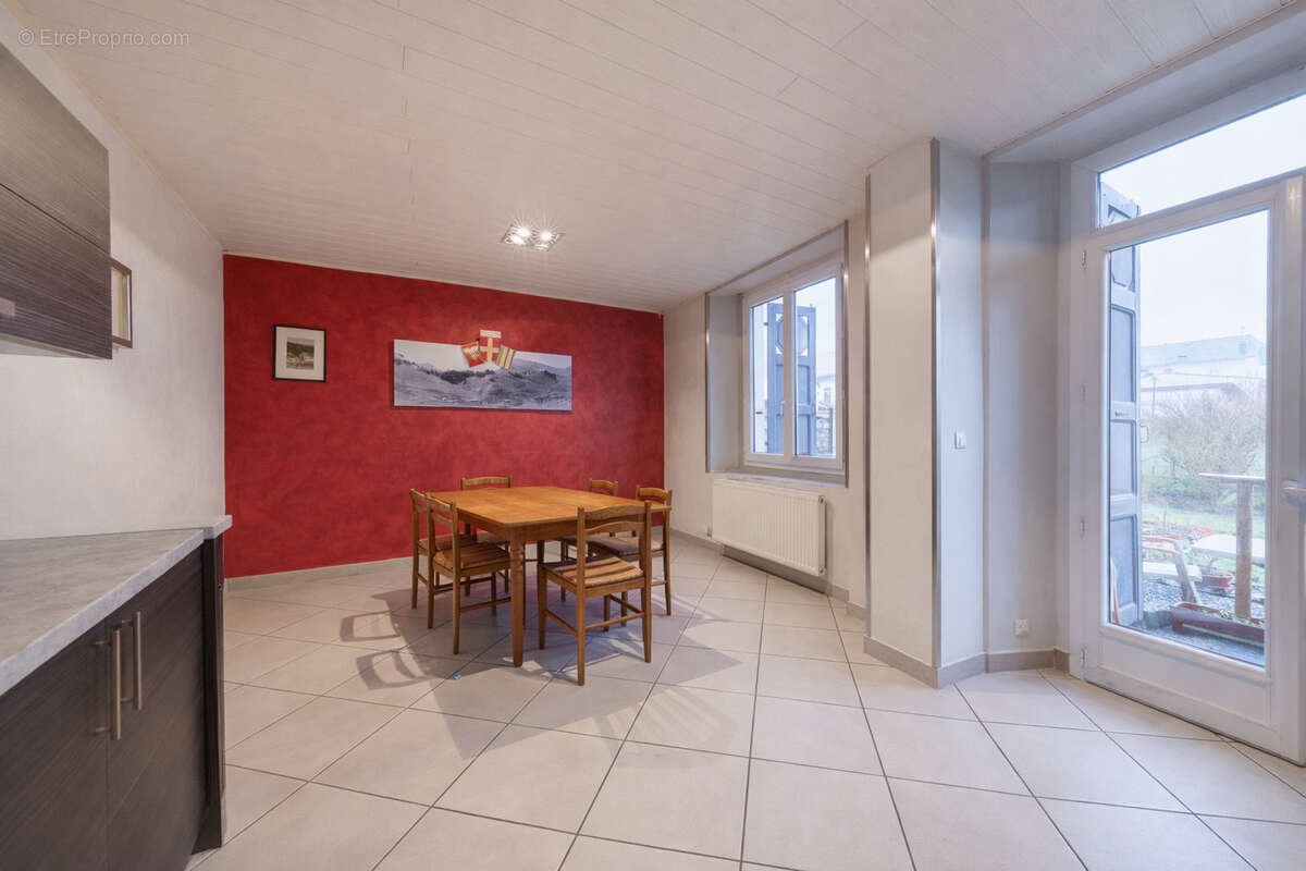 Appartement à vendre, 66m², Taninges (Praz de Lys - Sommand)
