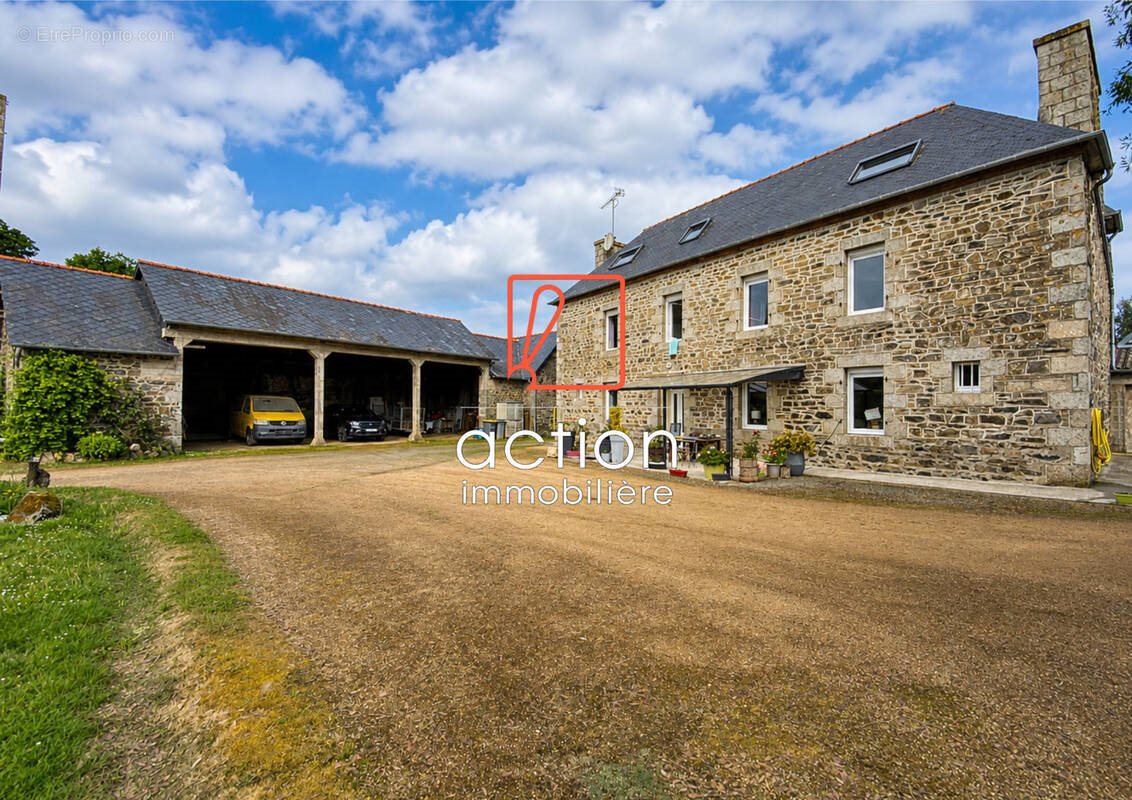 Maison à vendre, 270m², Saint-Clet