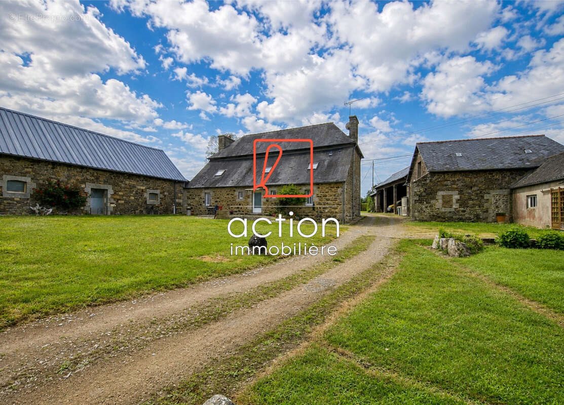 Maison à vendre, 270m², Saint-Clet