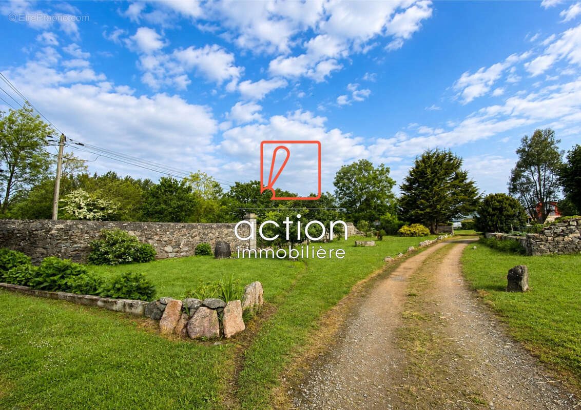 Maison à vendre, 270m², Saint-Clet
