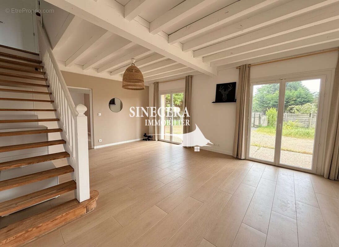 Maison à vendre, 137m², Sanguinet