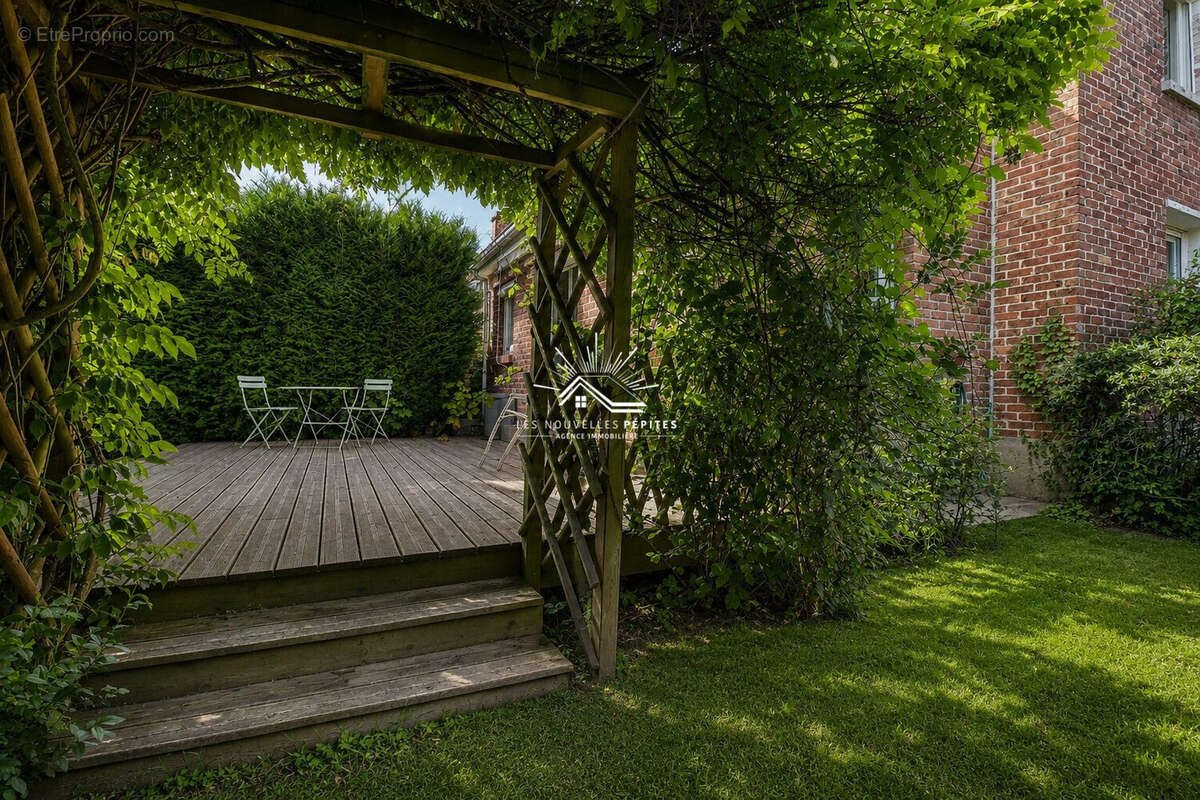 Maison à vendre, 107m², Croix