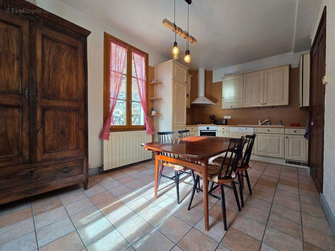 Maison à vendre, 100m², Saint-Pierre-de-Chartreuse