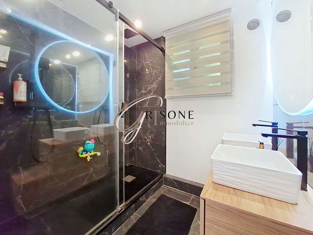 Appartement à vendre, 75m², Six-Fours-les-Plages