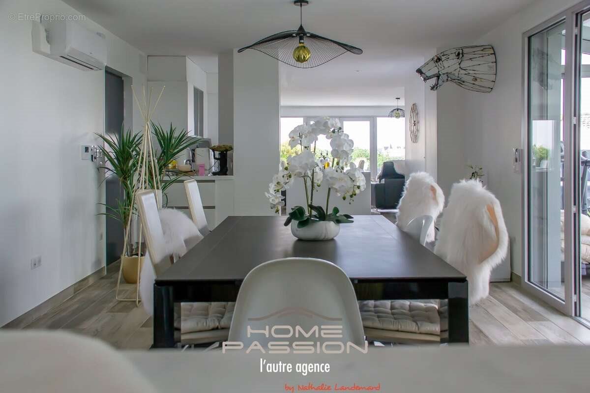 Appartement à vendre, 199m², Royan