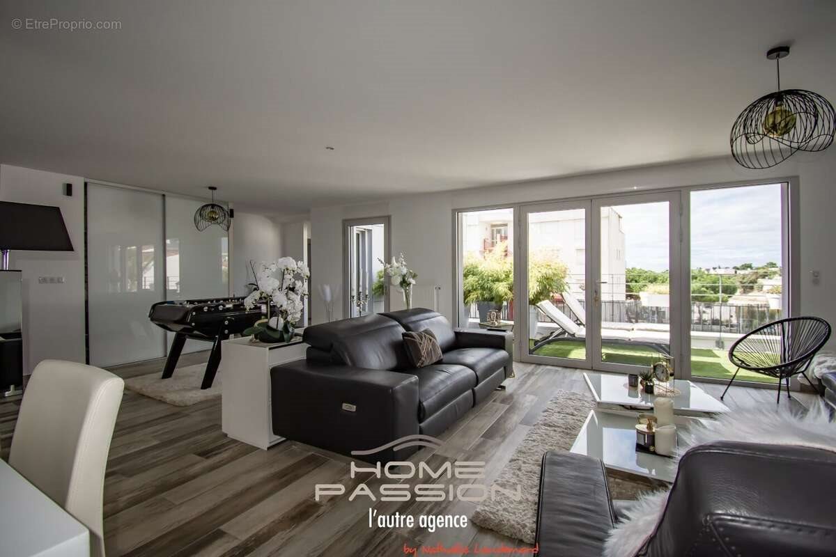 Appartement à vendre, 199m², Royan