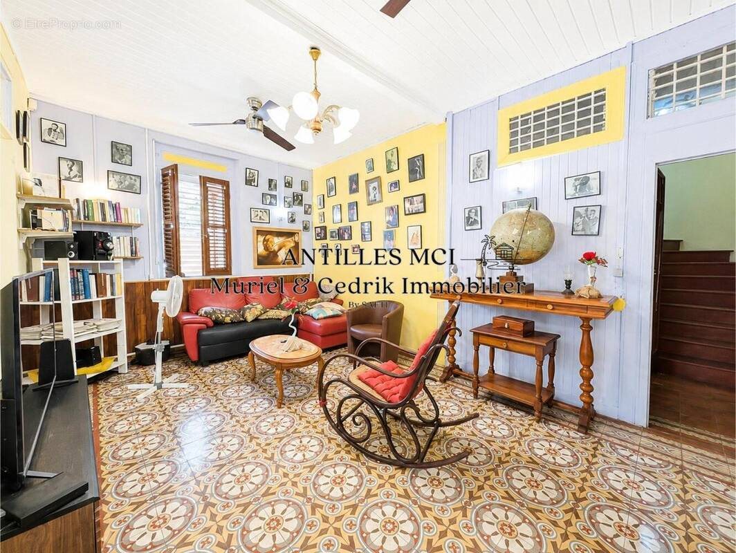Maison à vendre, 221m², Fort-de-France