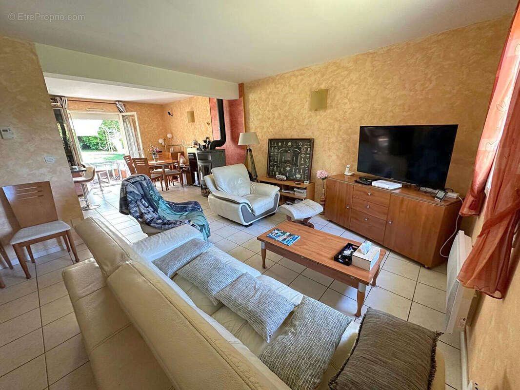Maison à vendre, 122m², Trie-Château