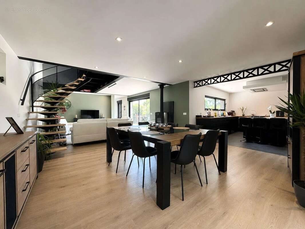 Maison à vendre, 160m², Cysoing