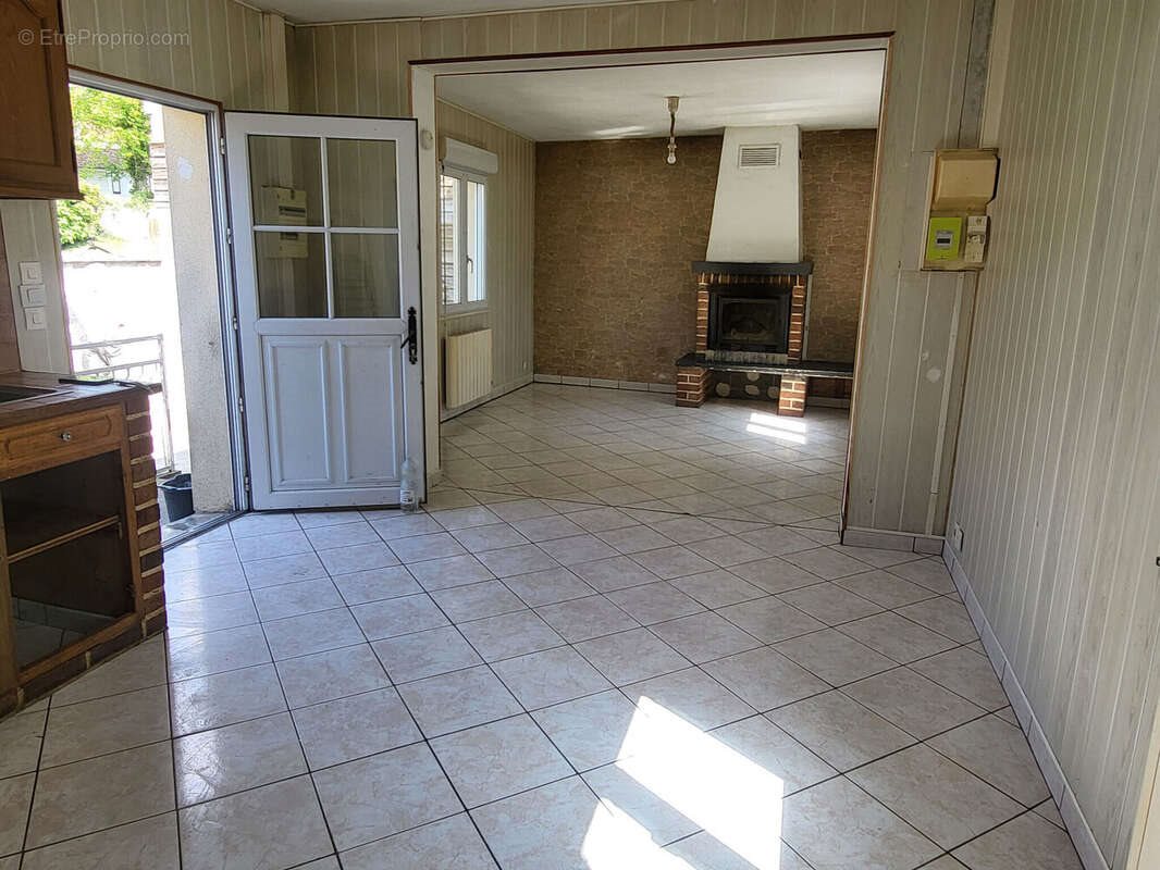 Maison à vendre, 49m², Long