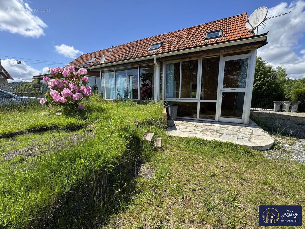 Maison à vendre, 45m², Ydes