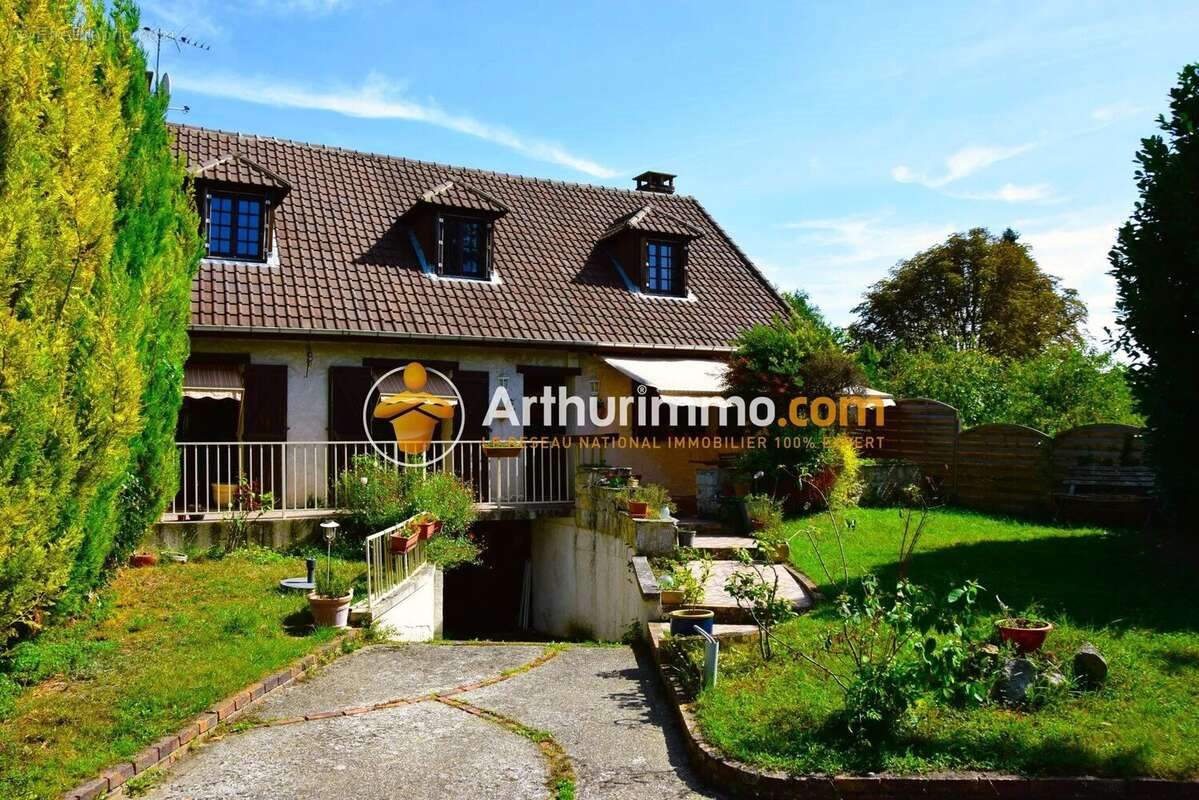 Maison à vendre, 120m², Jouy-le-Moutier