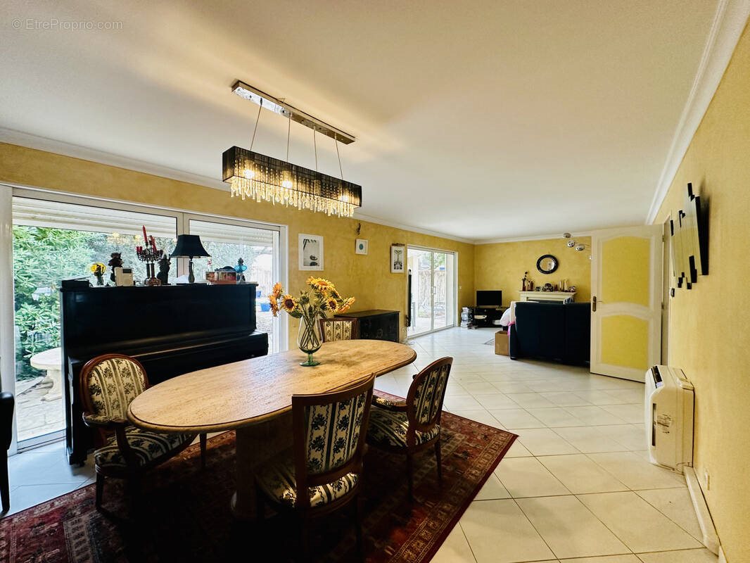 Maison à vendre, 150m², Lattes