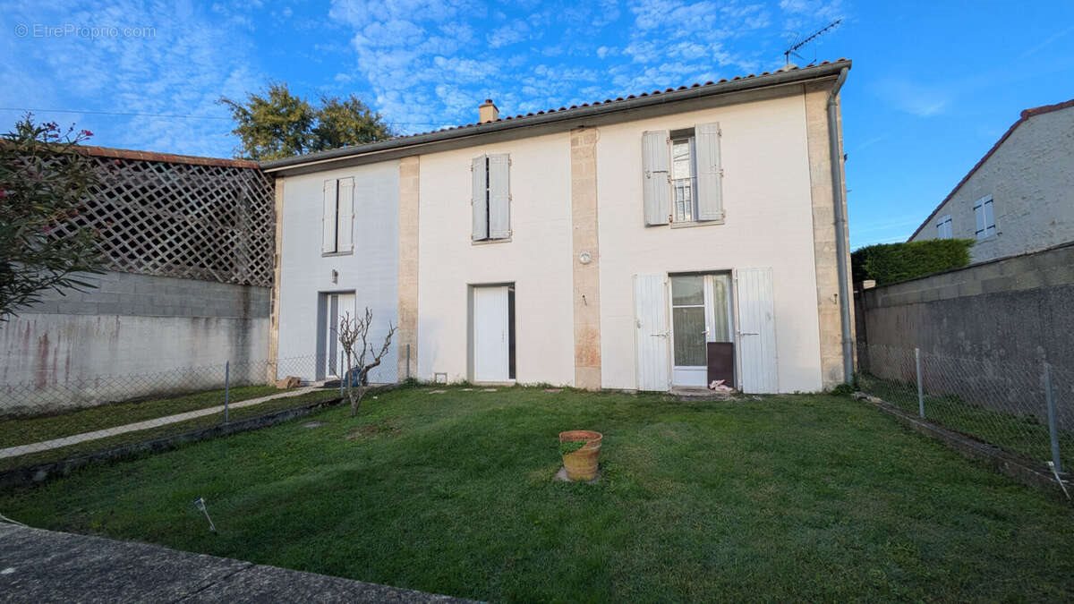 Maison à vendre, 130m², Rochefort