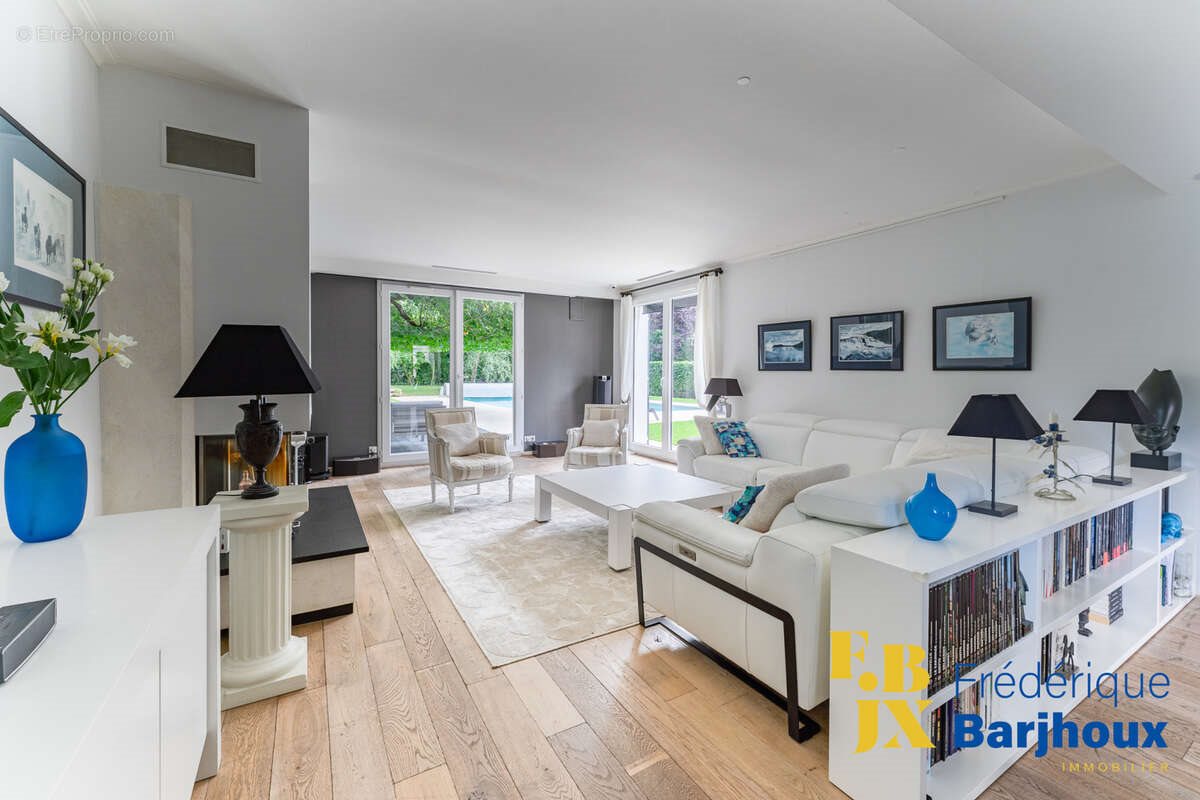 Maison à vendre, 160m², La Tour-de-Salvagny