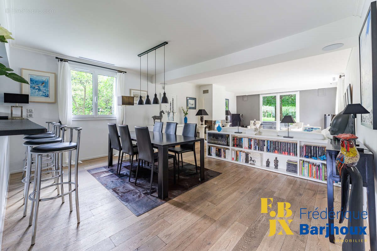 Maison à vendre, 160m², La Tour-de-Salvagny