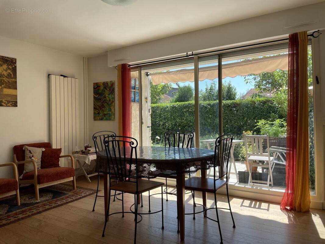 Appartement à vendre, 66m², Maisons-Alfort