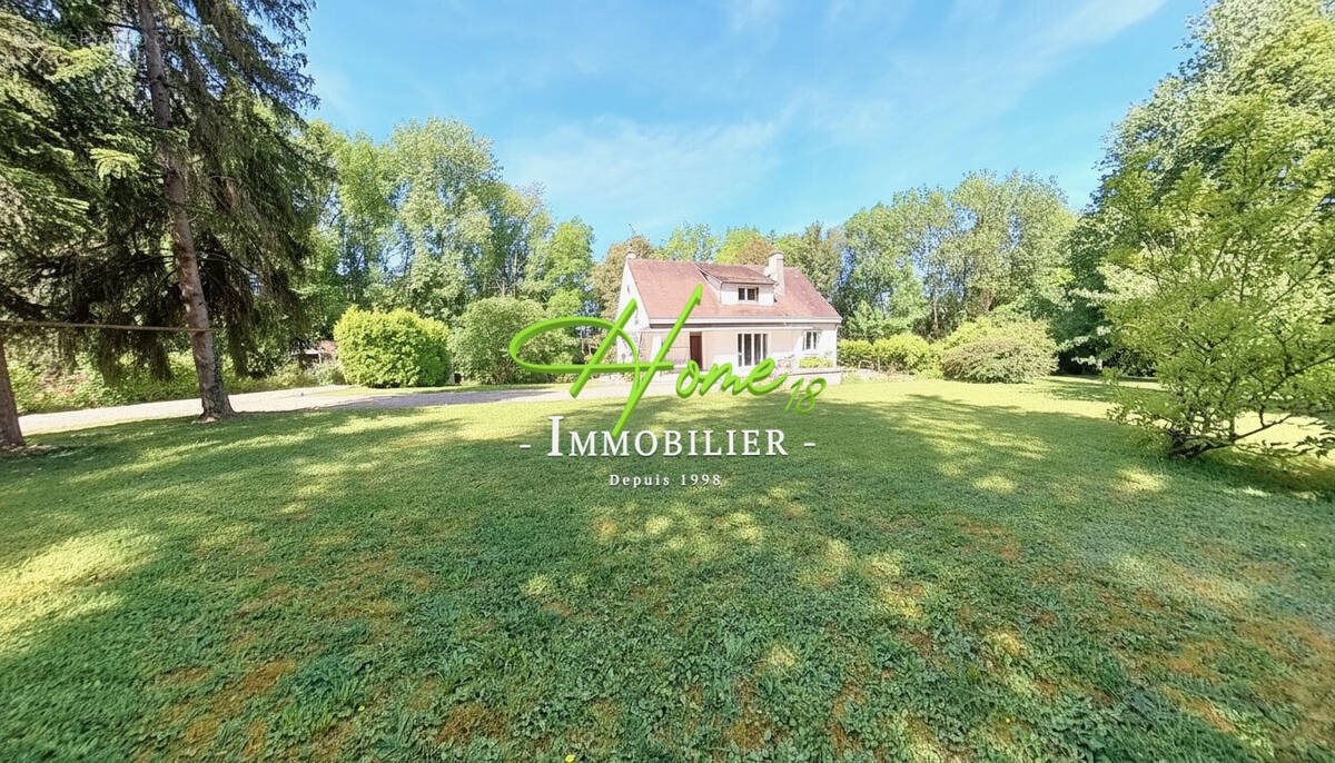 Maison à vendre, 195m², Saint-Georges-sur-Moulon