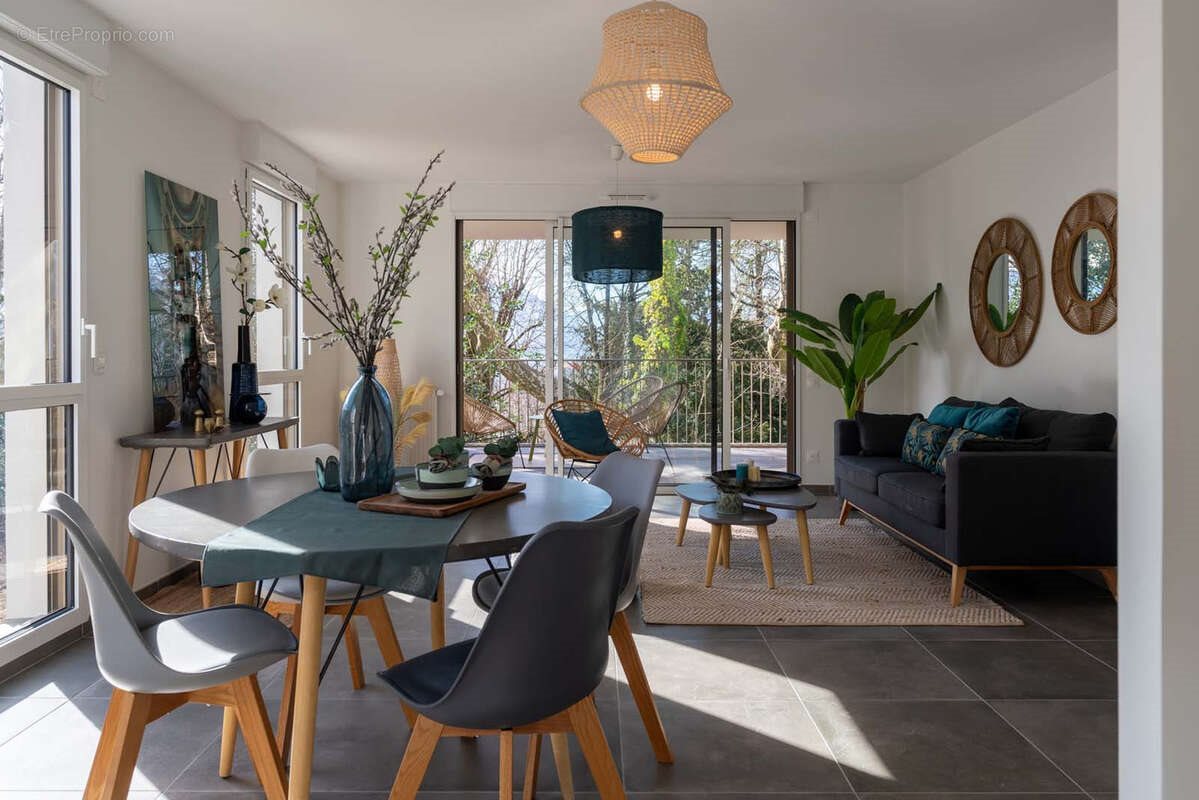 Appartement à vendre, 93m², Claix
