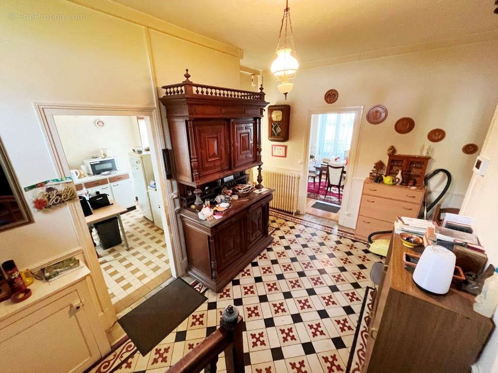 Maison à vendre, 280m², Vinneuf
