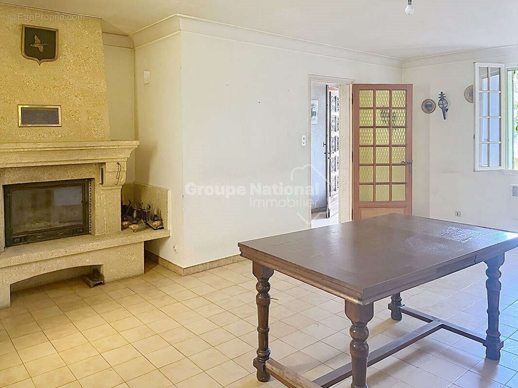 Maison à vendre, 150m², Courthézon