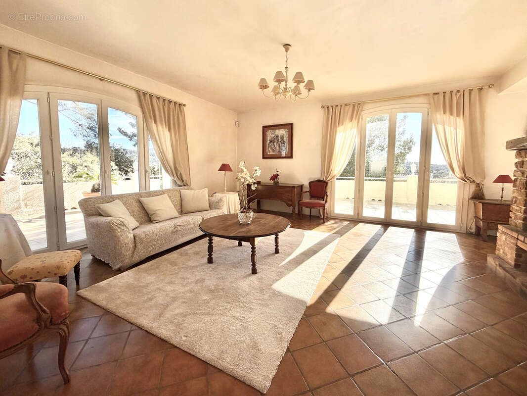Maison à vendre, 234m², Six-Fours-les-Plages